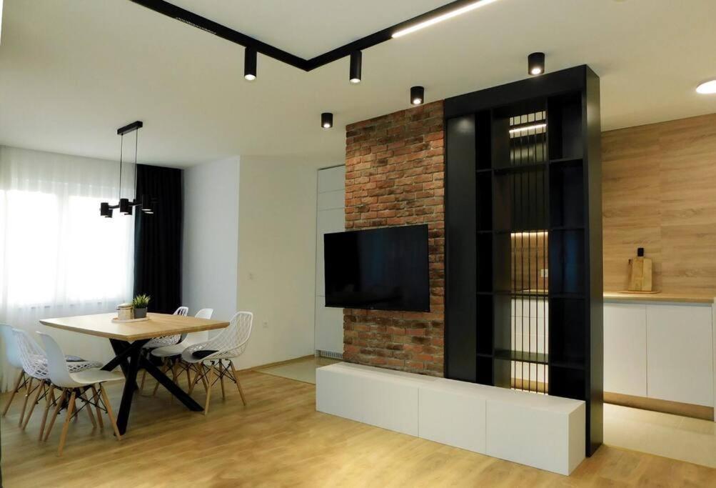 Queen'S Luxury Apartment 奥赫里德 外观 照片